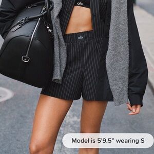 ALO🖤 Pinstripe Daylight Boxer Short - Size S - NWOT